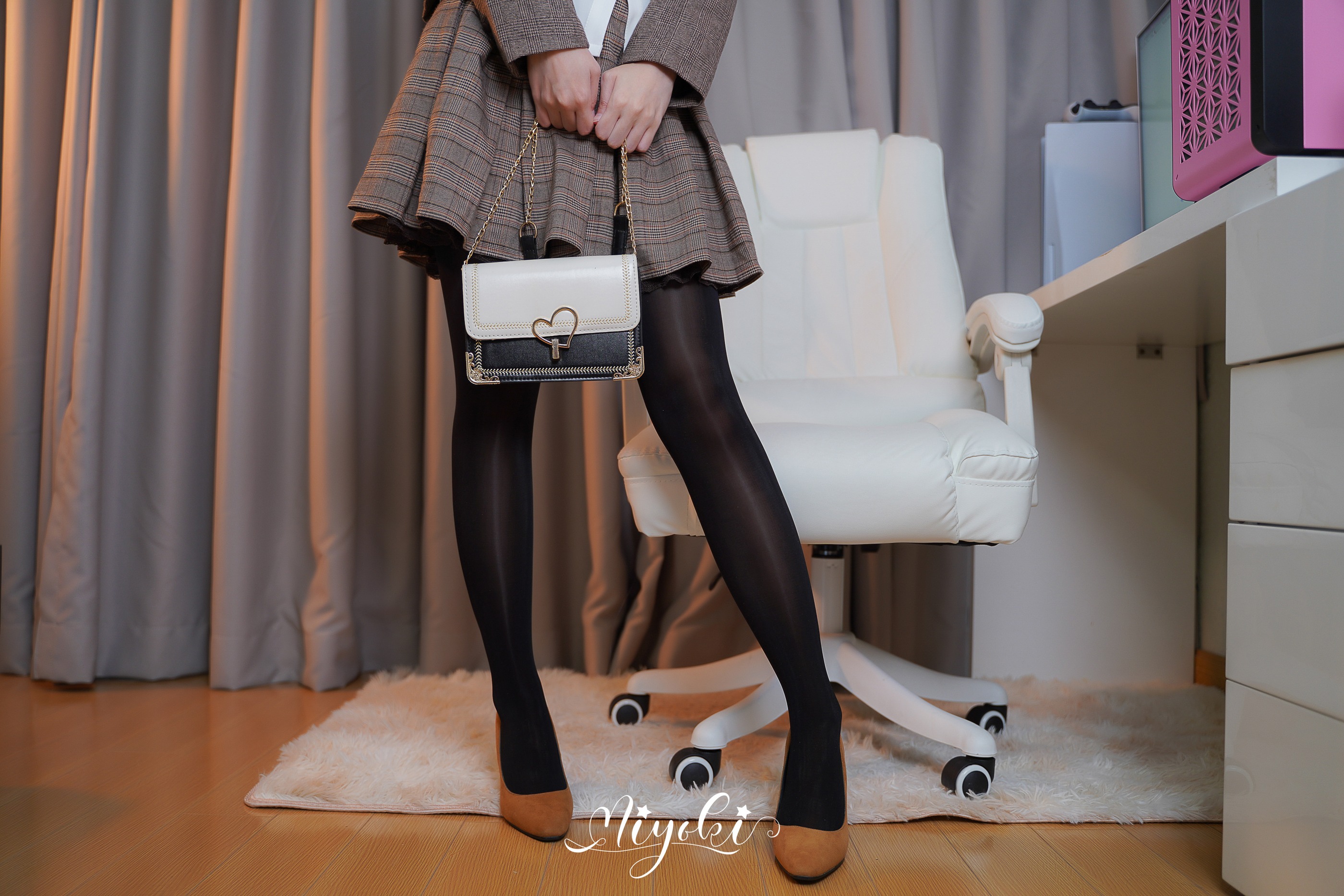 图片[1]-铃木美咲 – NO.066 美人女教师想和我谈恋爱？骗人的吧！（第二话）[46P]-XikXak